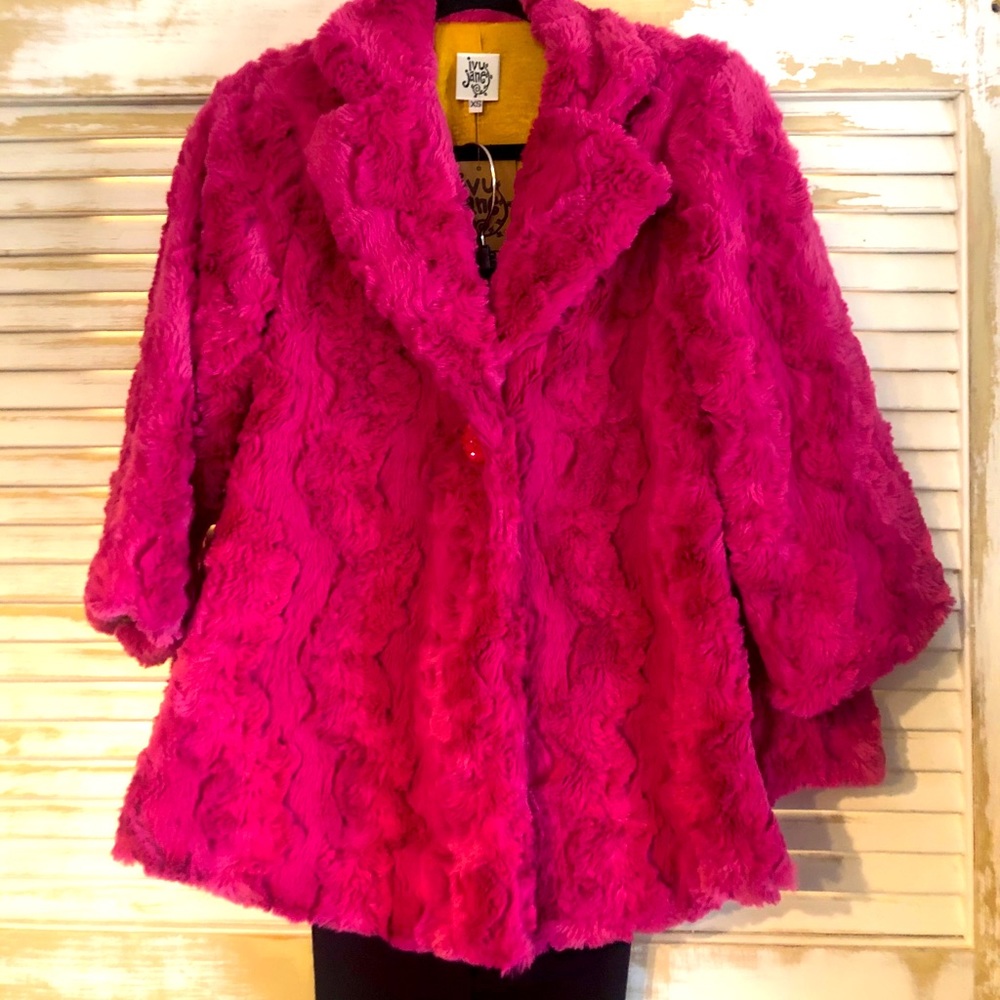 Gorgeous Ivy Jane plush jacket!